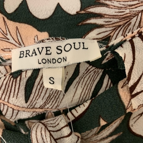 Floral Flowy Shorts - Picture 3 of 3